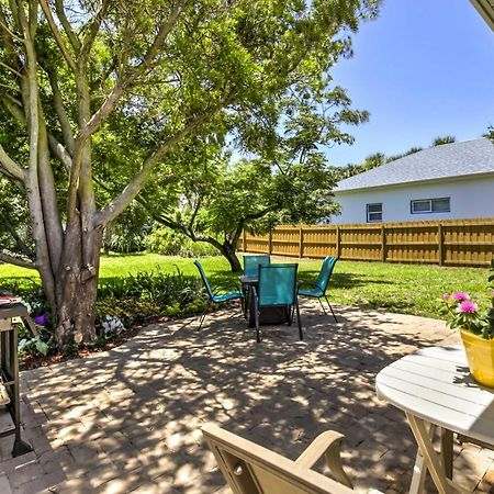 New Smyrna Beach Abode With Fire Pit, Walk To Beach! Villa Ngoại thất bức ảnh