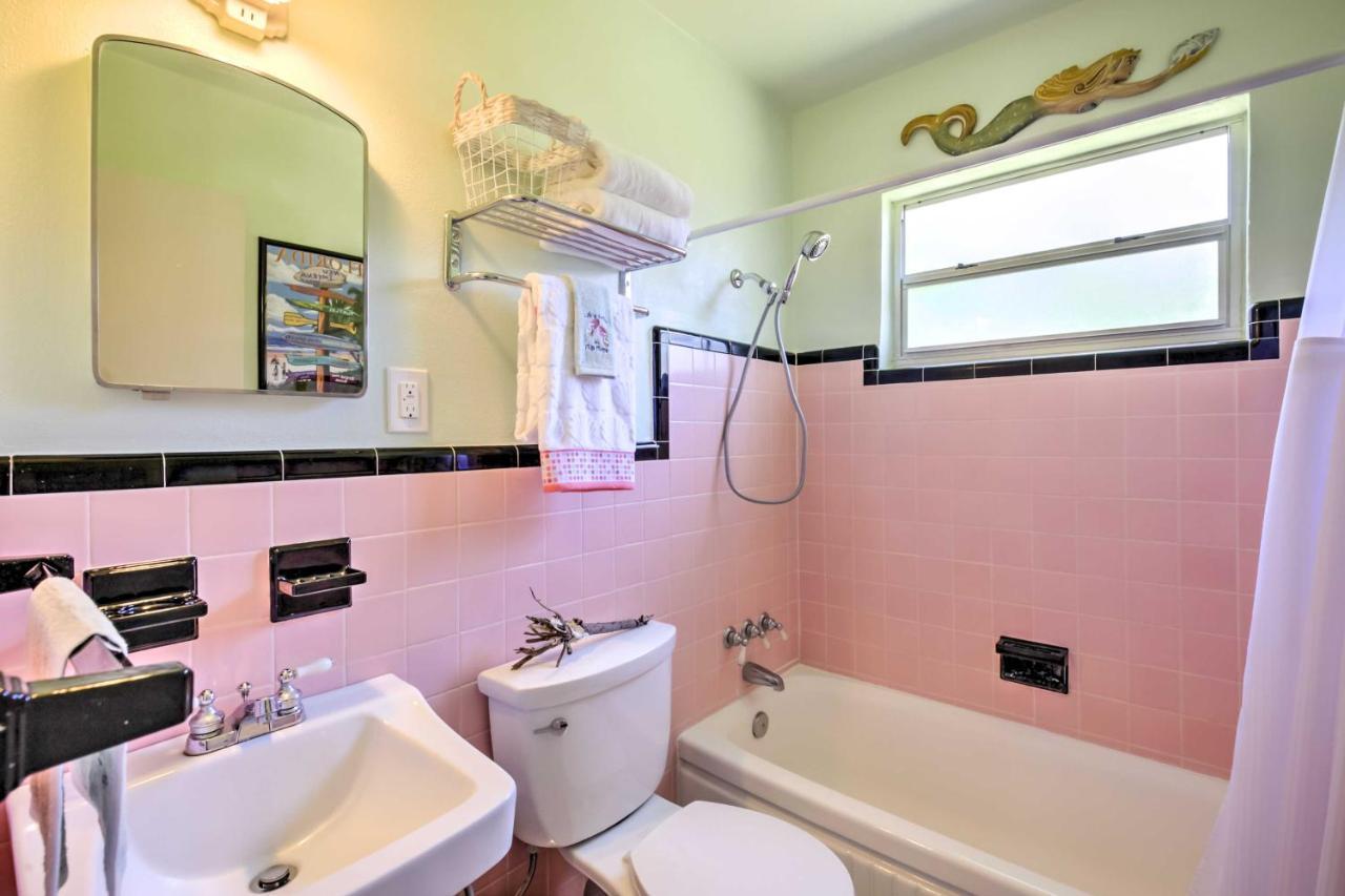 New Smyrna Beach Abode With Fire Pit, Walk To Beach! Ngoại thất bức ảnh